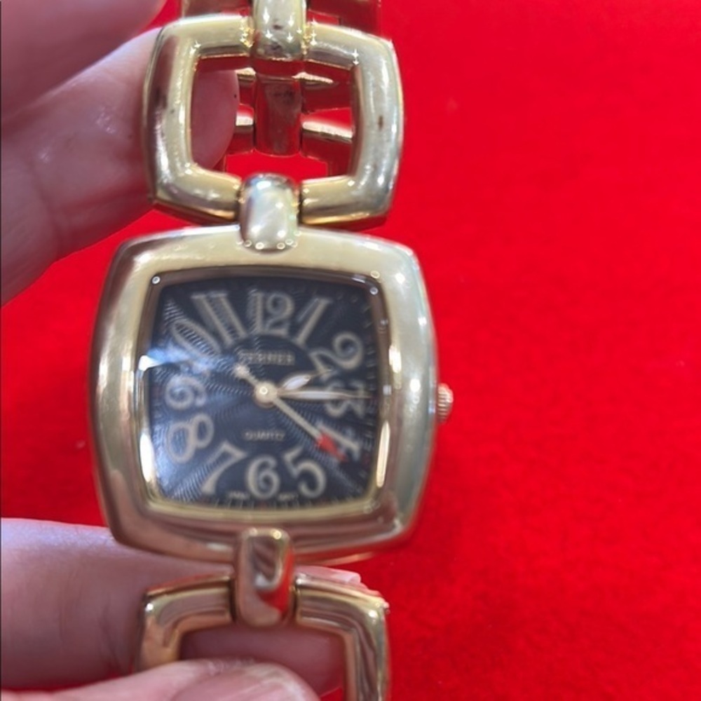 Bijoux Terner Gold Chain Watch